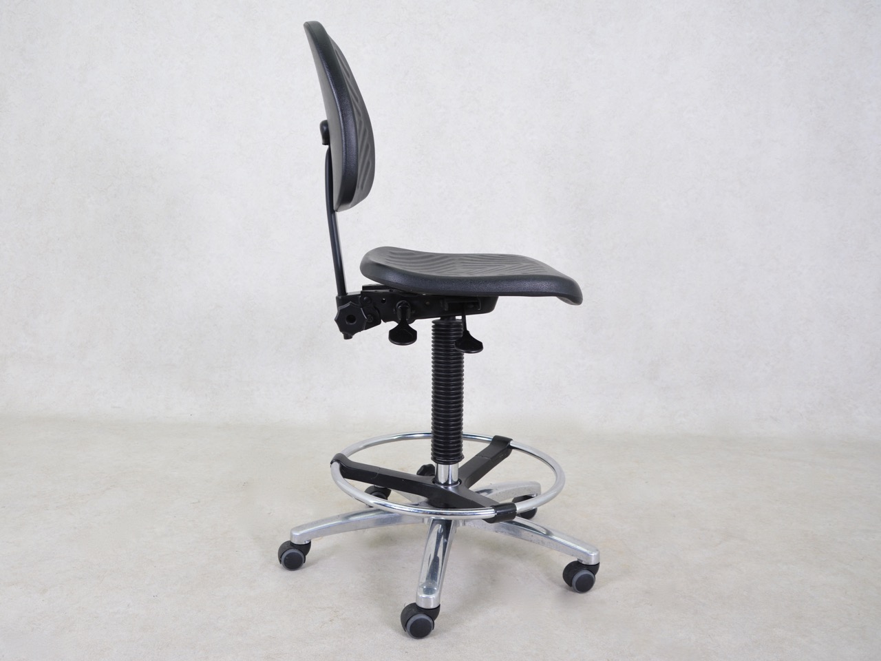 Score Chairs Gemini BV