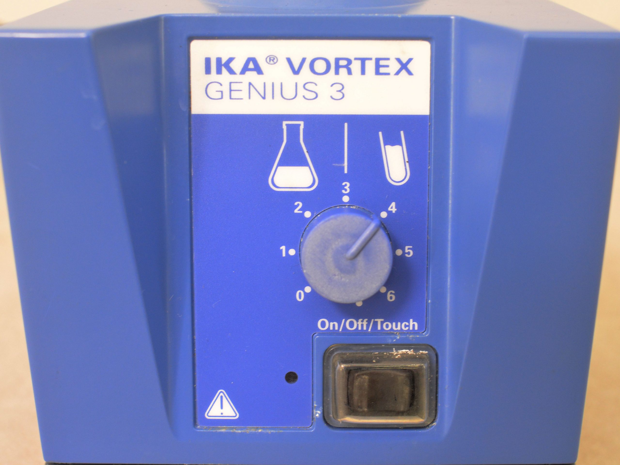 IKA Vortex 3 Vortex Mixer, 500-2500rpm