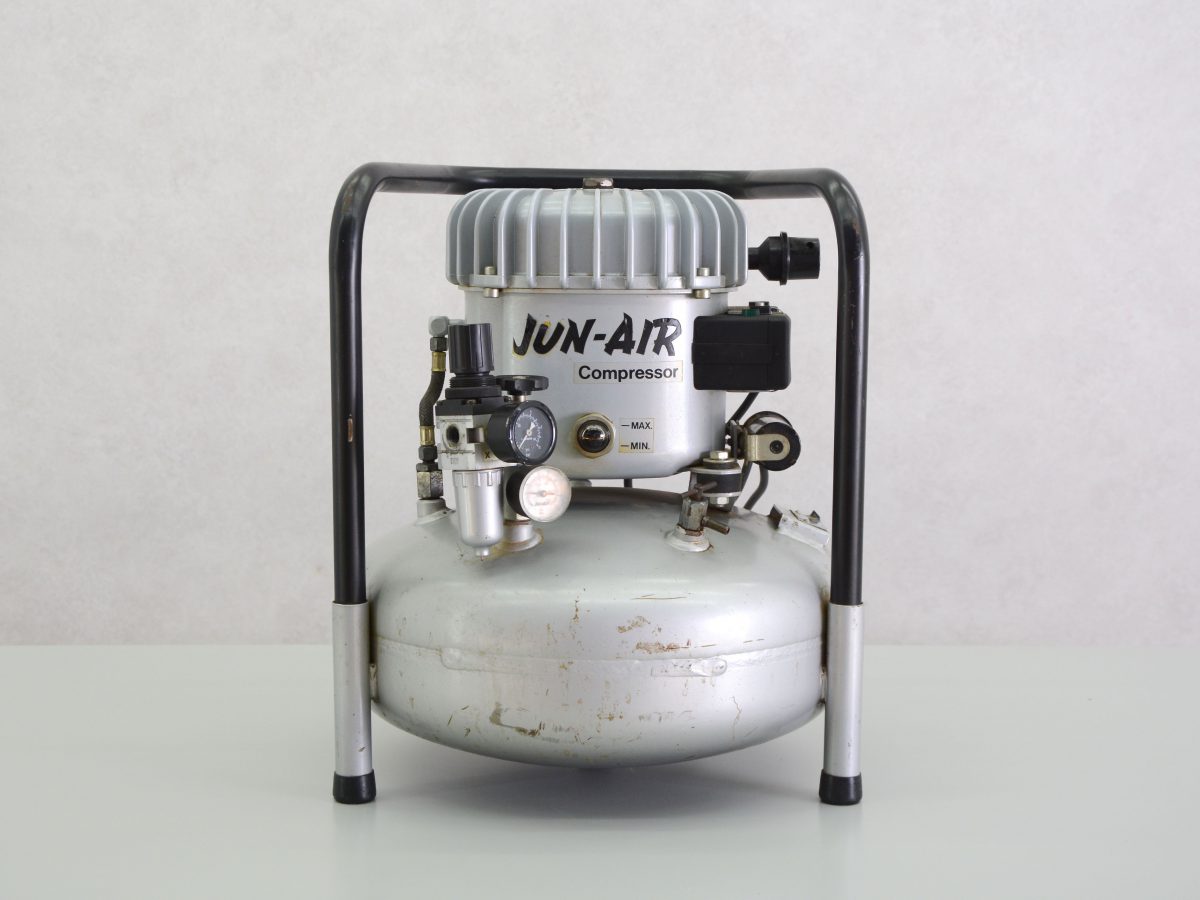 Jun-Air Silent 6.5-Gallon Air Compressor