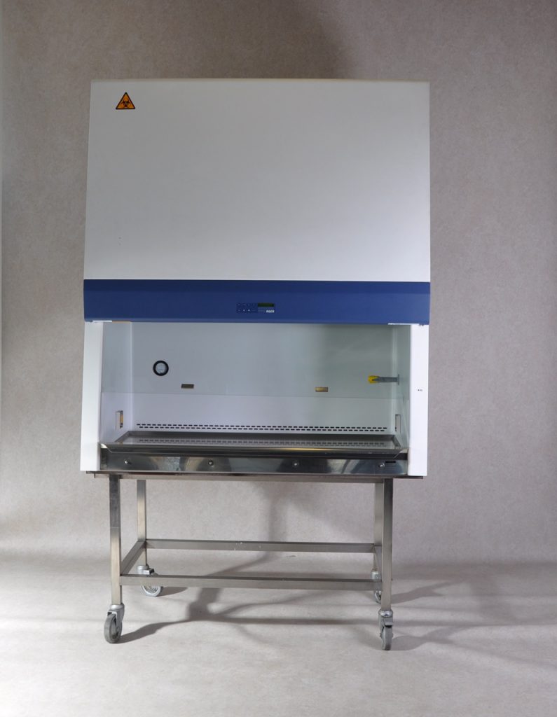 Esco biological safety cabinet - Gemini BV