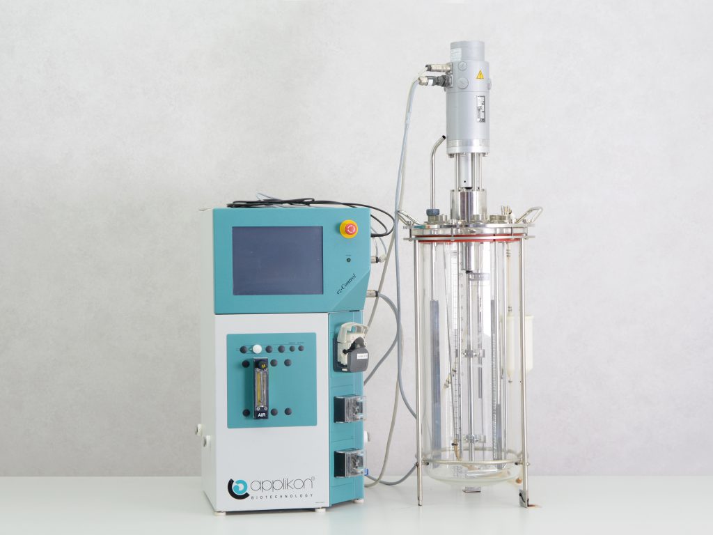 Applikon Ez-Control Bioreactor - Gemini BV