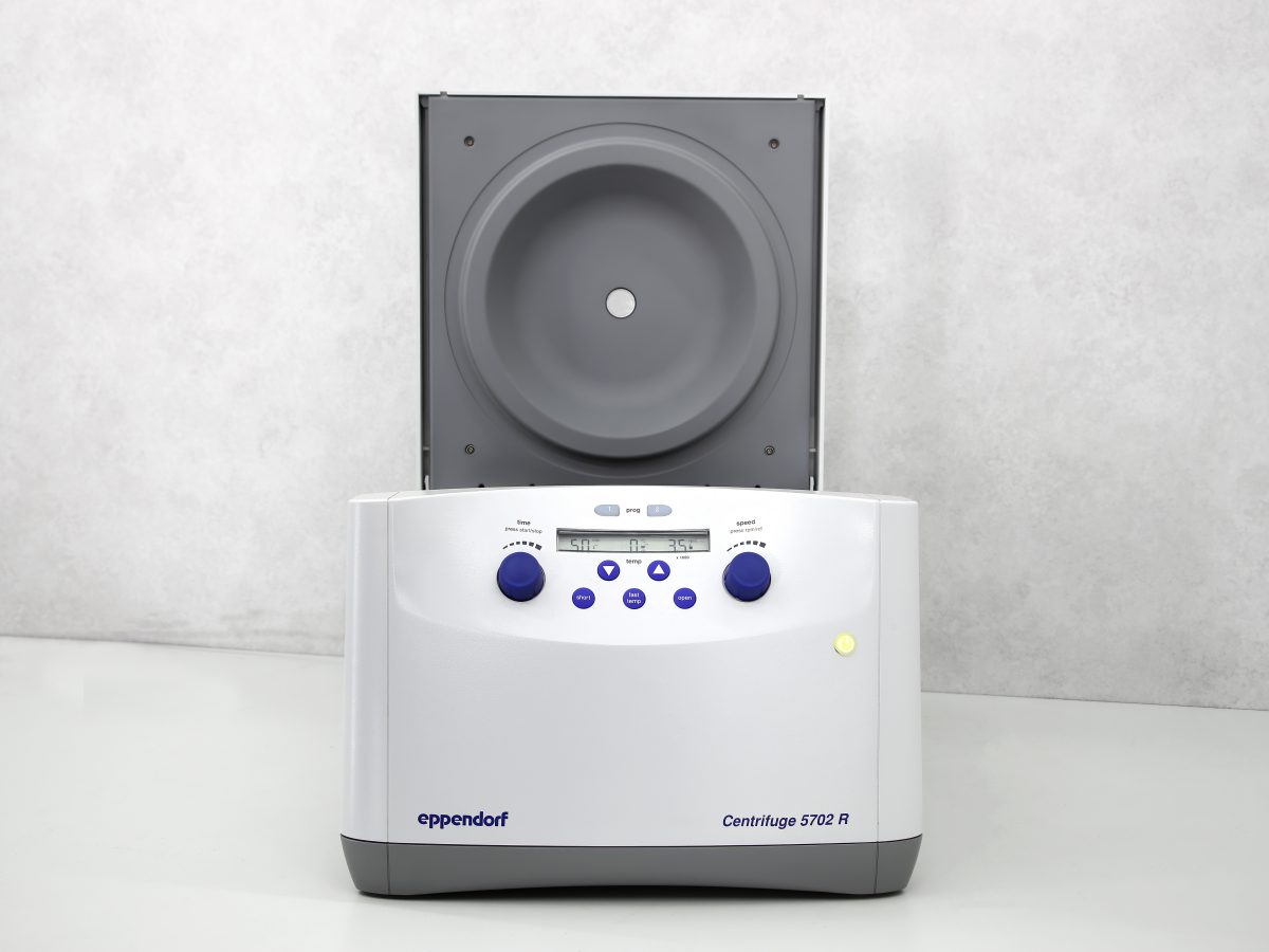 Eppendorf 5702R Centrifuge - Gemini BV