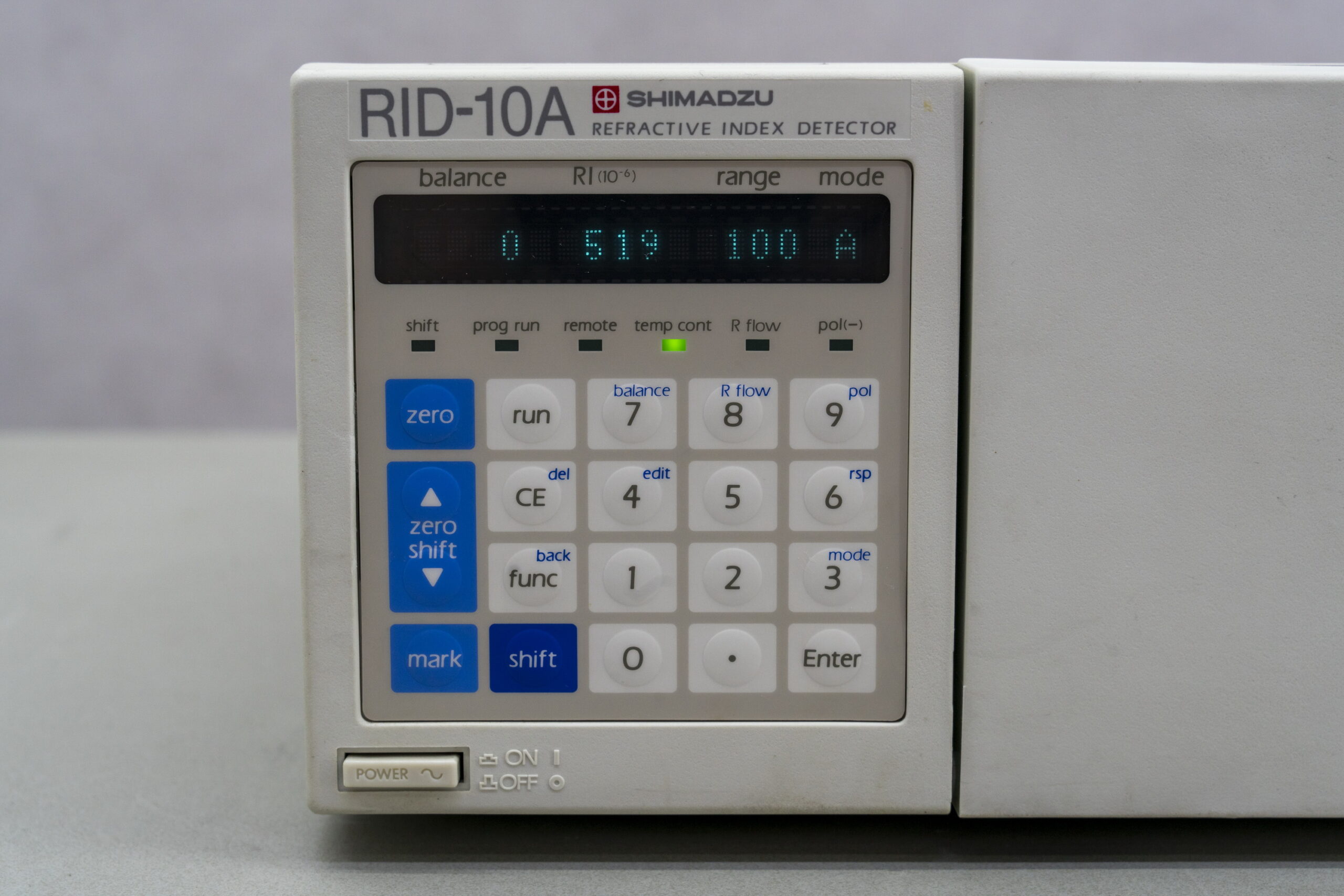 Shimadzu RID-10A Fractive Index Detector - Gemini BV