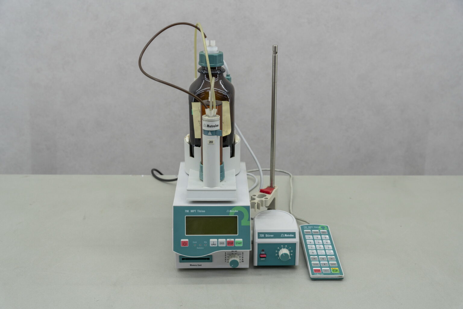 Metrohm Titrino MPT 798 titrator with 728 stirrer - Gemini BV