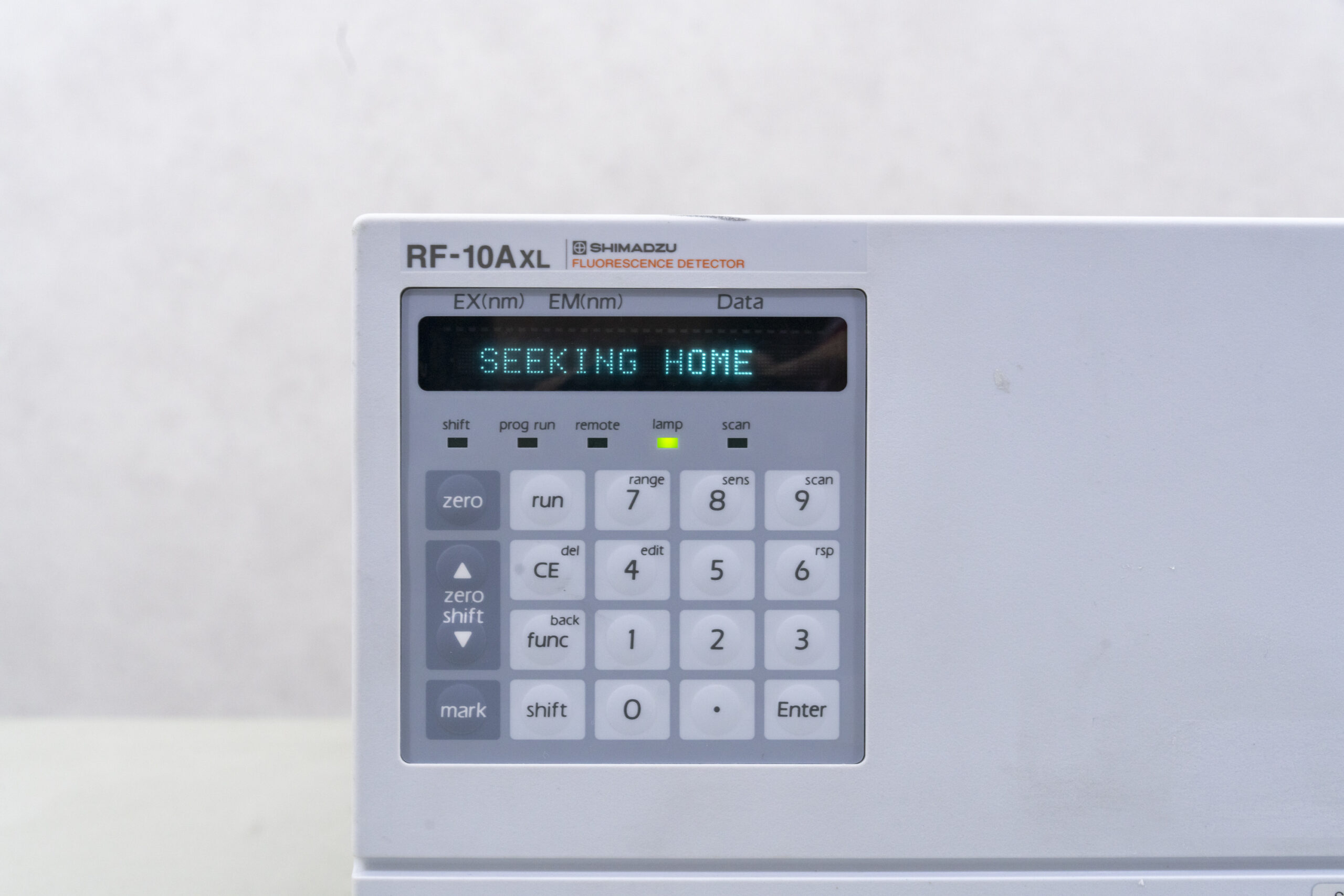 Shimadzu RF-10AX fluorescence detector