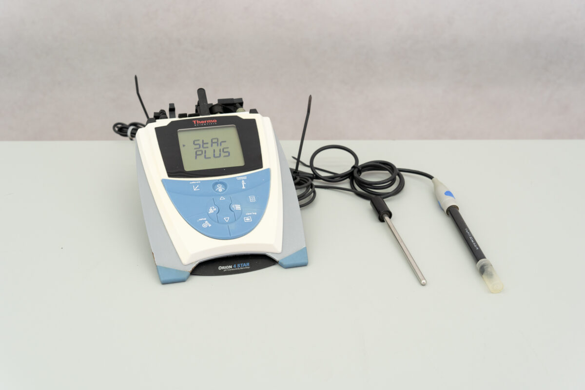 Thermo Scientific Orion 4 Star pH- and conductivity meter - Gemini BV